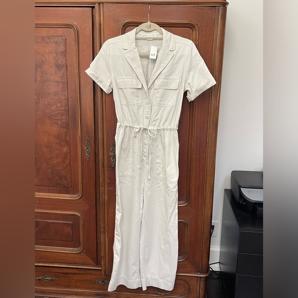 GAP Pants - Gap Jumpsuit NWT